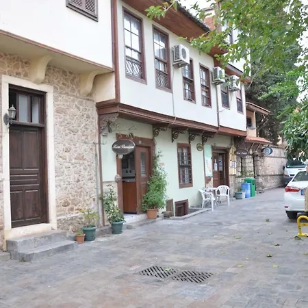Guest house Kont 2*