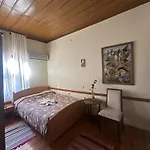 Kont 4*
